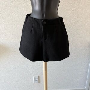Women's Winter Shorts - S, Black